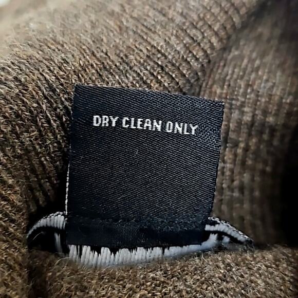 Sophiacashmere Women 100% Cashmere Lightweight Brown w/Black Lace Sweater Size M - Picture 8 of 8